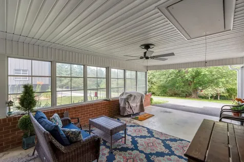 2737 Barrenridge Road Staunton VA 24401