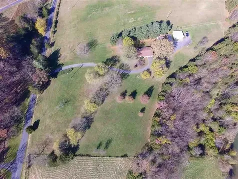 2737 Barrenridge Road Staunton VA 24401