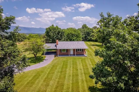 1678 Piney Hill Road Luray VA 22835