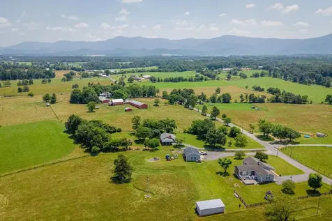 1678 Piney Hill Road Luray VA 22835