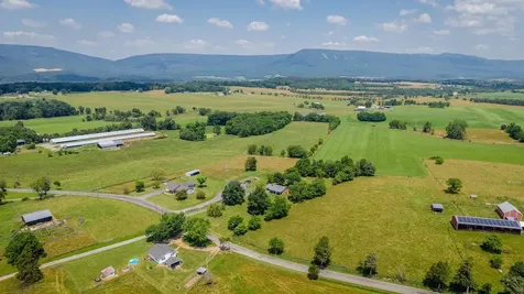 1678 Piney Hill Road Luray VA 22835