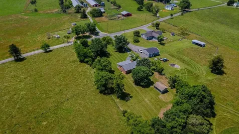 1678 Piney Hill Road Luray VA 22835