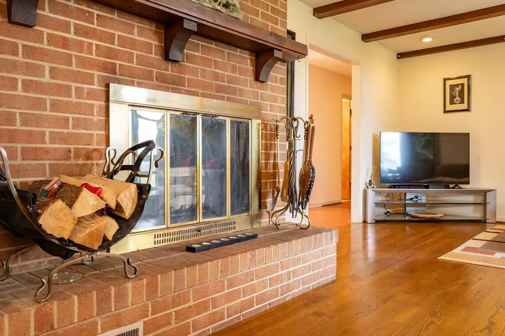 7600 Tall Cedars Lane Bridgewater VA 22812