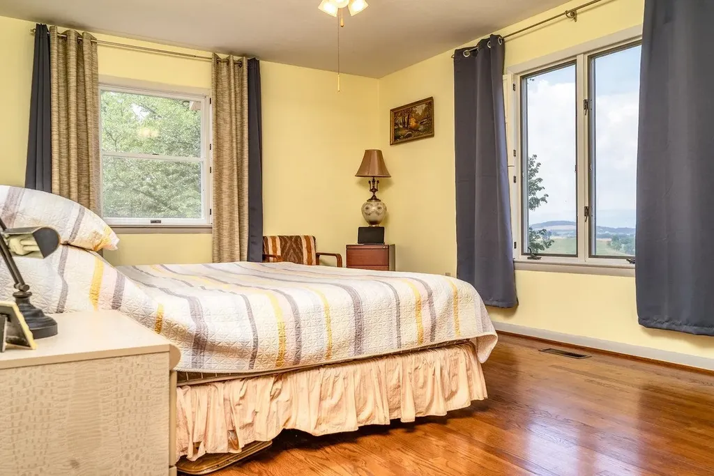 7600 Tall Cedars Lane Bridgewater VA 22812