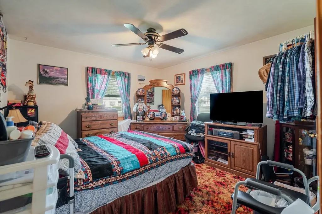 205 Lewis Avenue Elkton VA 22827