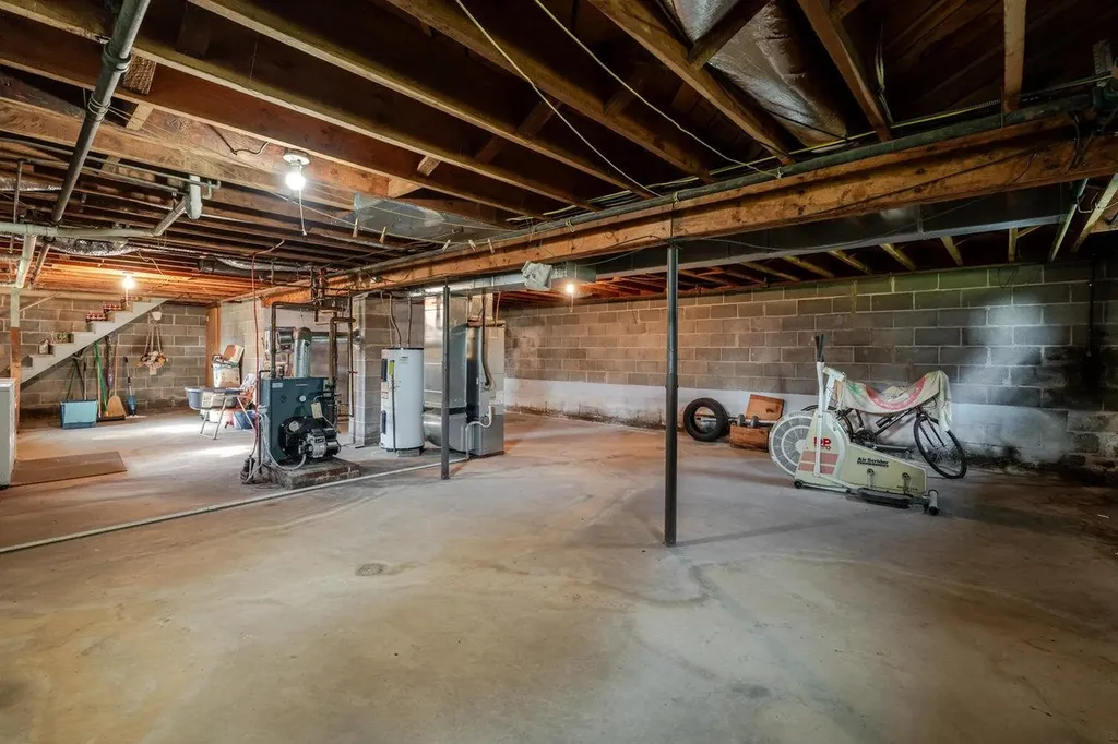 205 Lewis Avenue Elkton VA 22827