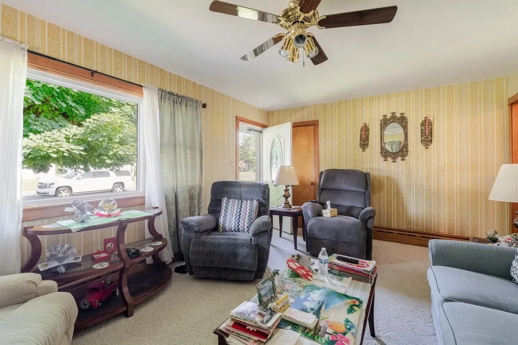 205 Lewis Avenue Elkton VA 22827