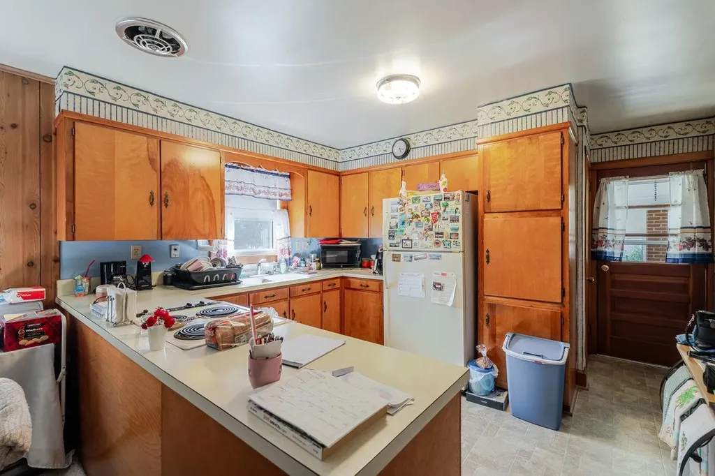 205 Lewis Avenue Elkton VA 22827