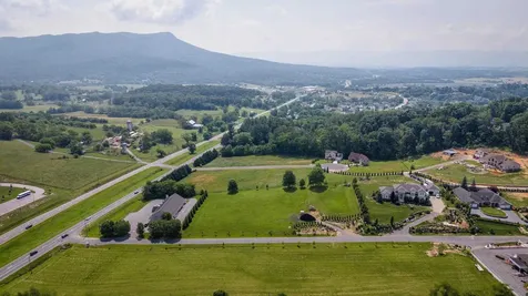 0 Bear Crossing Court Penn Laird VA 22846