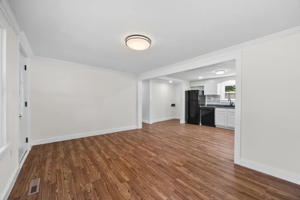 3416 Point Road E Elkton VA 22827