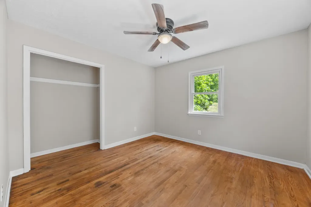 3416 Point Road E Elkton VA 22827