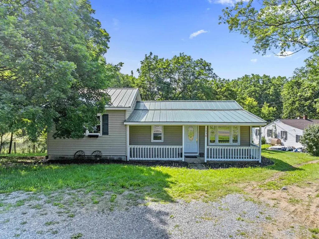 3416 Point Road E Elkton VA 22827