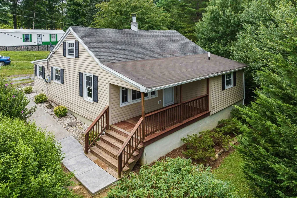 474 Stoney Run Road Buena Vista VA 24416