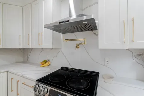 1271 King Edwards Way Harrisonburg VA 22801