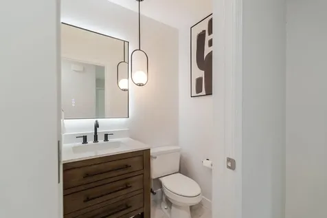 1271 King Edwards Way Harrisonburg VA 22801