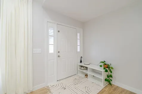 1271 King Edwards Way Harrisonburg VA 22801