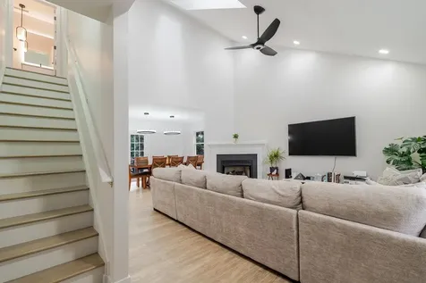 1271 King Edwards Way Harrisonburg VA 22801