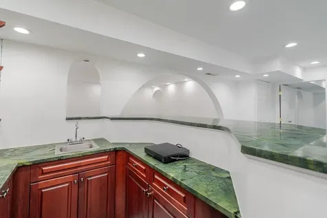 1271 King Edwards Way Harrisonburg VA 22801