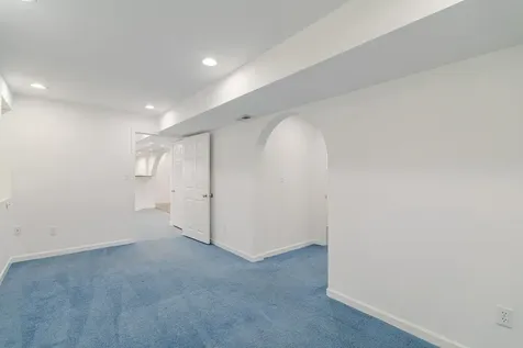 1271 King Edwards Way Harrisonburg VA 22801