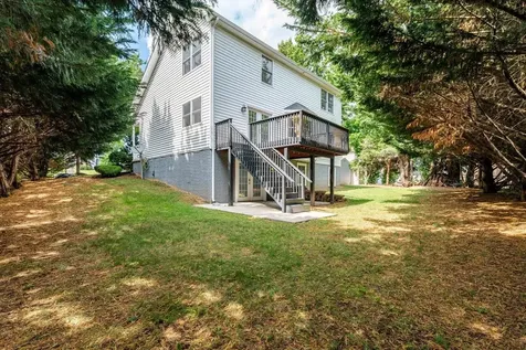 1271 King Edwards Way Harrisonburg VA 22801