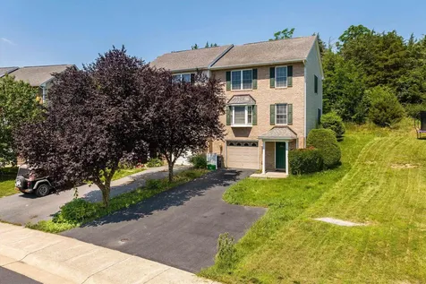 533 Pointe Drive Harrisonburg VA 22801