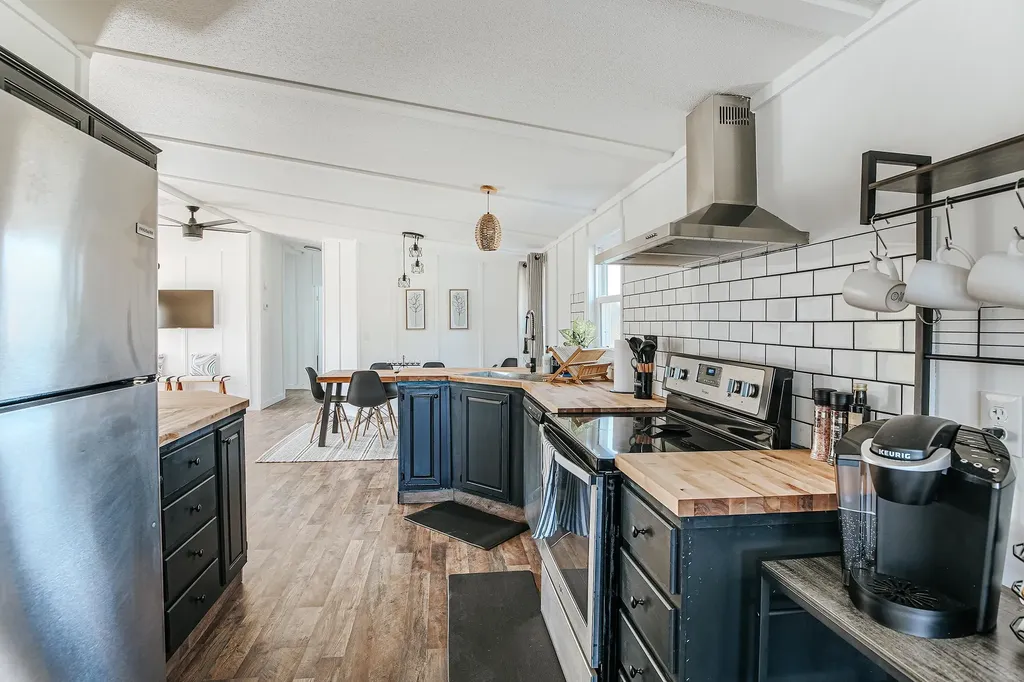 7825 Rockfish Valley Highway Afton VA 22920