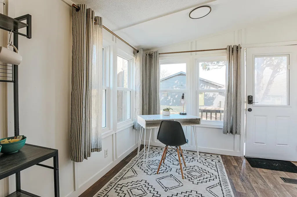 7825 Rockfish Valley Highway Afton VA 22920