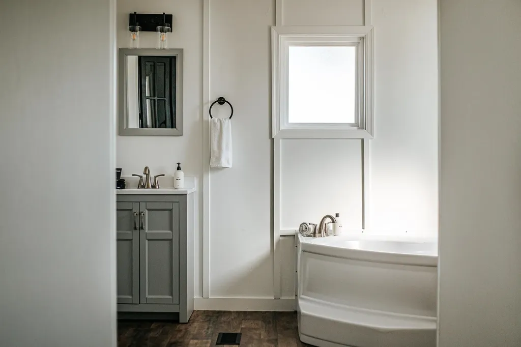 7825 Rockfish Valley Highway Afton VA 22920