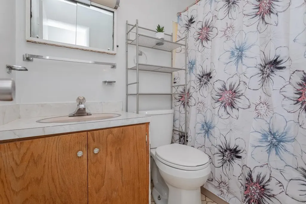 508 Stuart Avenue N Elkton VA 22827