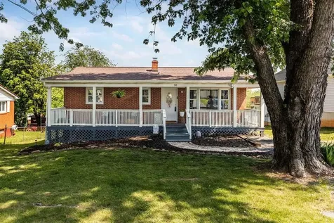 58 Augusta Street Verona VA 24482