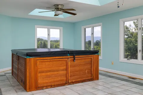 360 Lazy River East Road Luray VA 22835