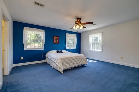 360 Lazy River East Road Luray VA 22835