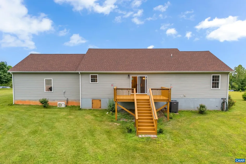 72 Lancaster Court Louisa VA 23093