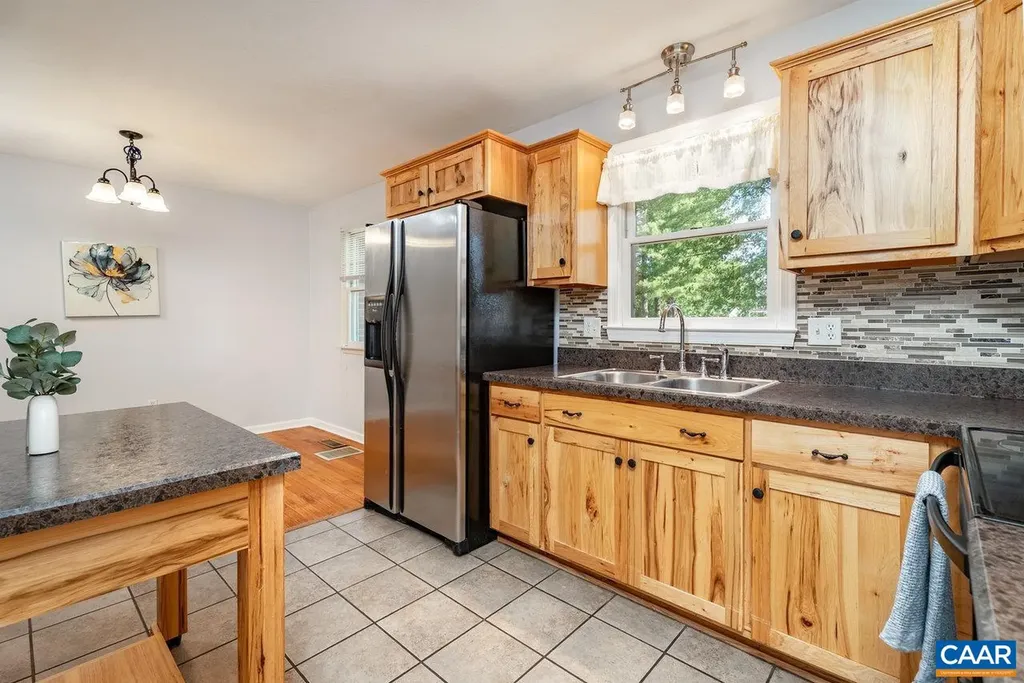 109 Sandstone Lane S Bridgewater VA 22812