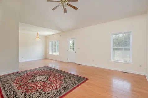 390 Stoneleigh Drive Harrisonburg VA 22801