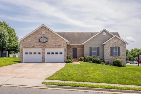 390 Stoneleigh Drive Harrisonburg VA 22801