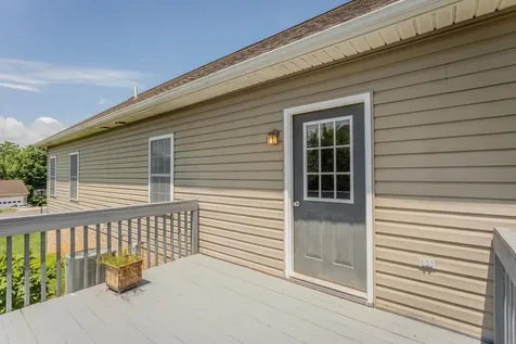 390 Stoneleigh Drive Harrisonburg VA 22801