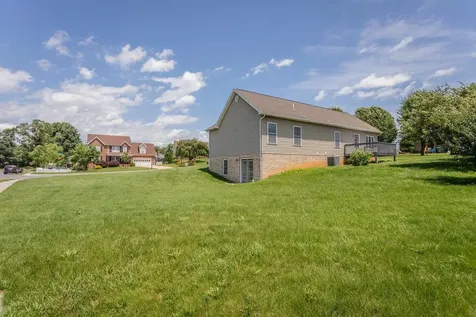 390 Stoneleigh Drive Harrisonburg VA 22801