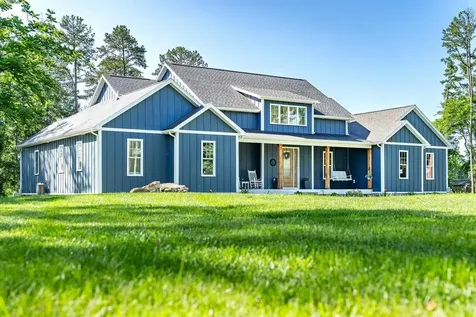 1045 Dave Berry Road Mcgaheysville VA 22840