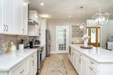 1045 Dave Berry Road Mcgaheysville VA 22840