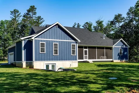 1045 Dave Berry Road Mcgaheysville VA 22840