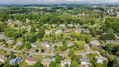 1381 Bluewater Road Rockingham VA 22801