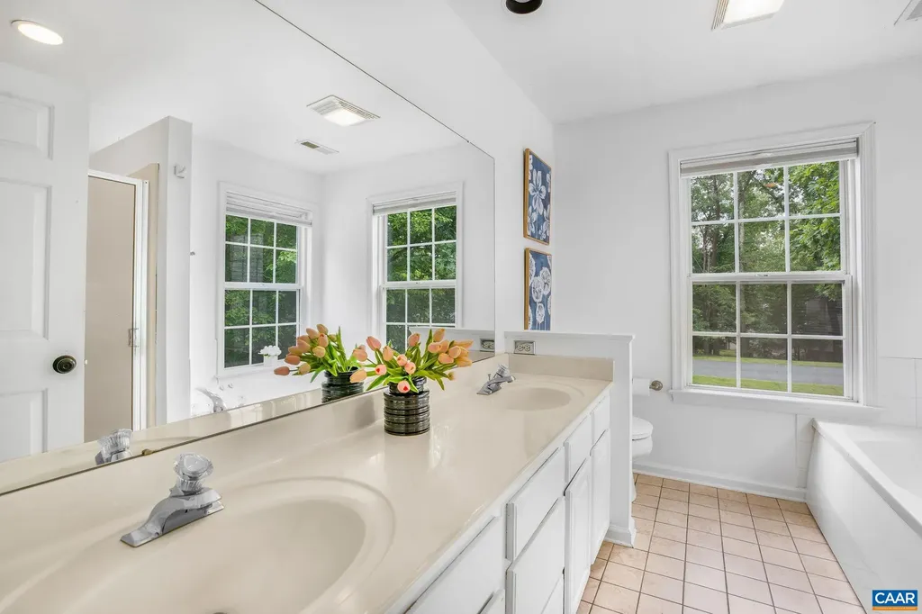 1433 River Oaks Ridge Charlottesville VA 22901