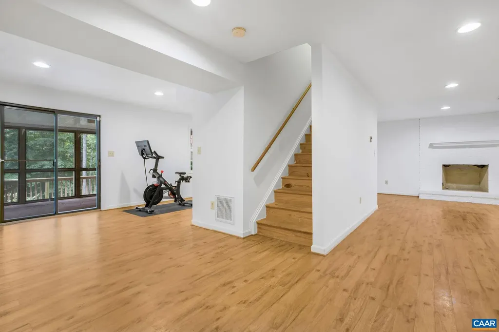 1433 River Oaks Ridge Charlottesville VA 22901