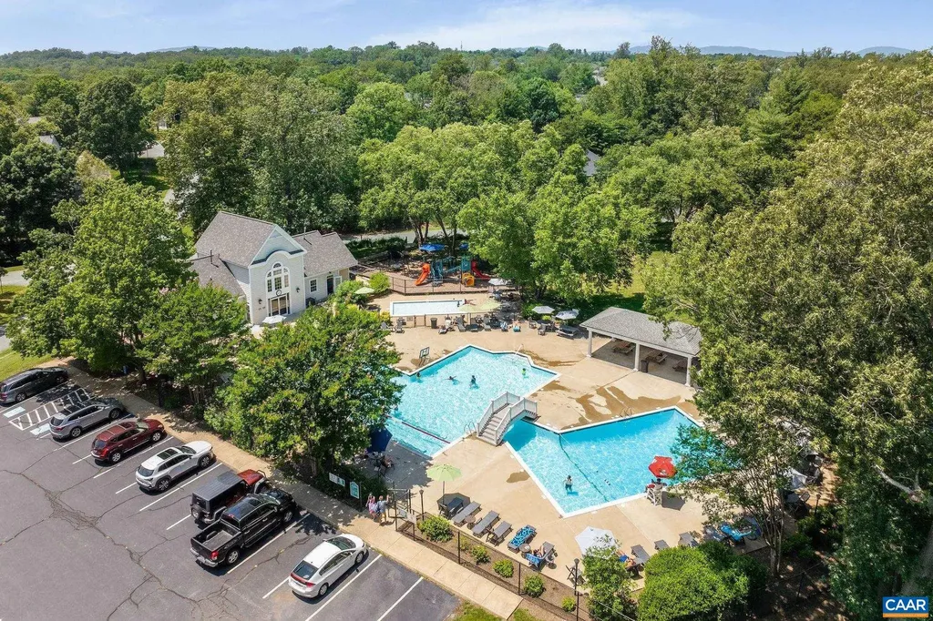 1433 River Oaks Ridge Charlottesville VA 22901