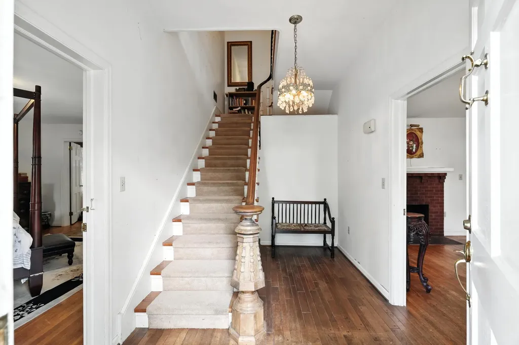 104 College Street W Bridgewater VA 22812