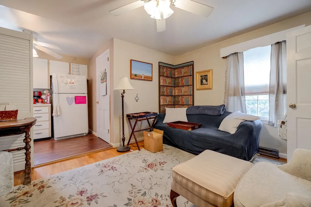 104 College Street W Bridgewater VA 22812