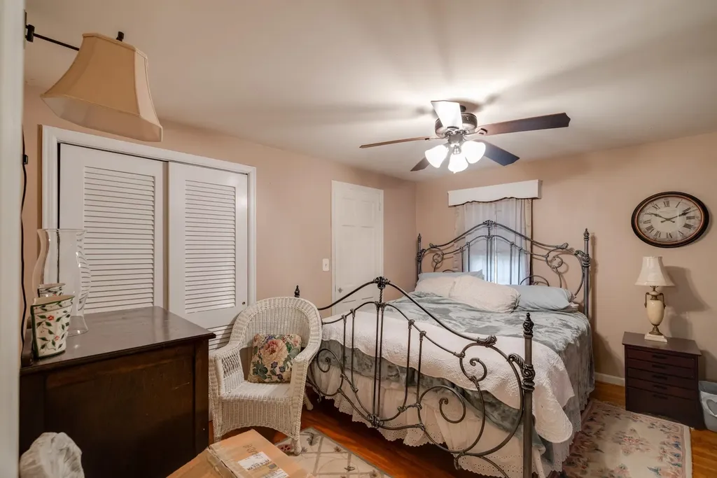 104 College Street W Bridgewater VA 22812