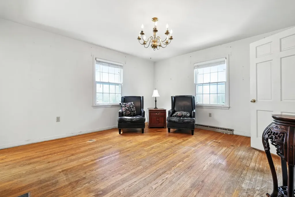 104 College Street W Bridgewater VA 22812