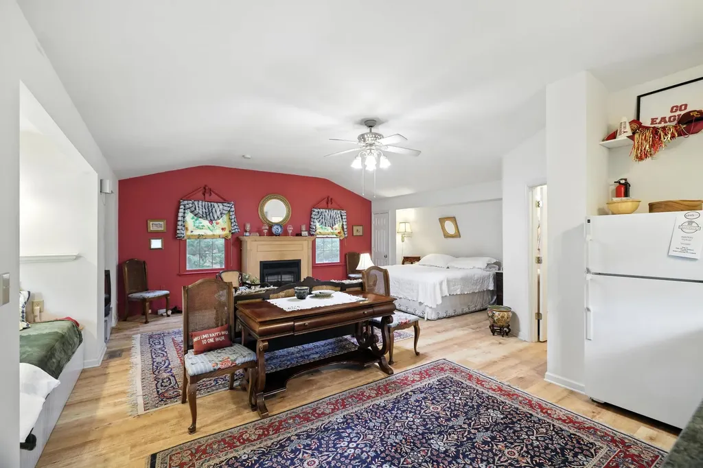 104 College Street W Bridgewater VA 22812